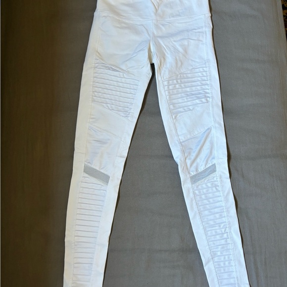 Allo Moto Leggings - Picture 3 of 5